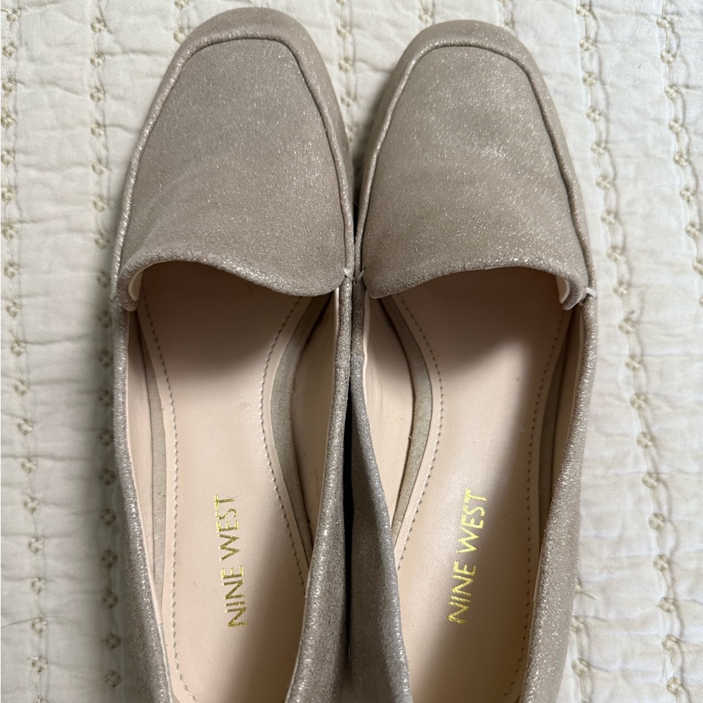 Nine West Xalan Flats Size 7M | NWT Beige Gold Shimmer | Square Toe Ballet Flats